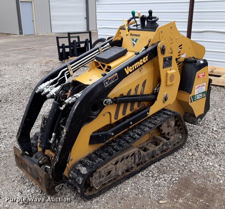 image for item DP2560 2021 Vermeer S925TX compact utility loader