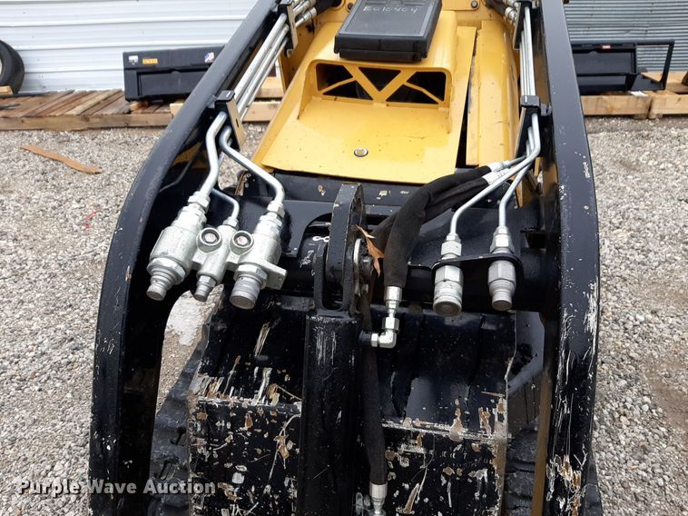 image for item DP2560 2021 Vermeer S925TX compact utility loader