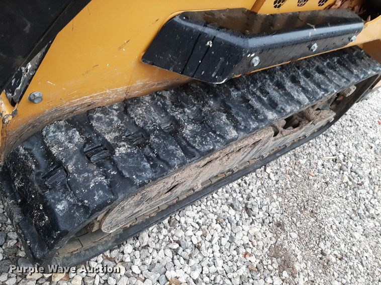 image for item DP2560 2021 Vermeer S925TX compact utility loader