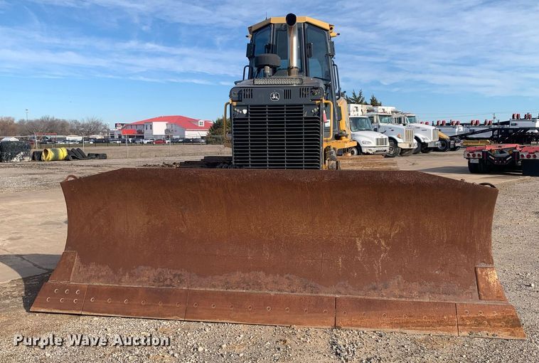 image for item DP8823 2014 John Deere 850K dozer