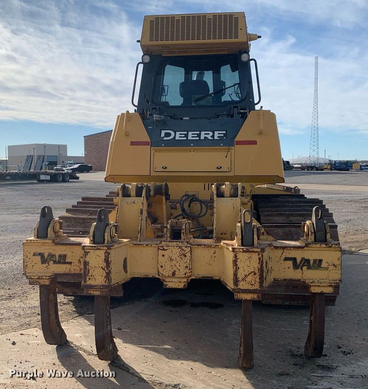 image for item DP8823 2014 John Deere 850K dozer