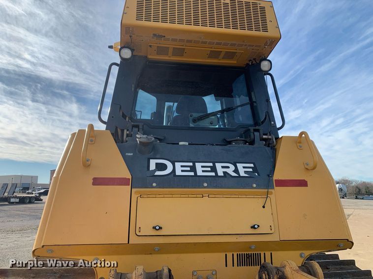 image for item DP8823 2014 John Deere 850K dozer