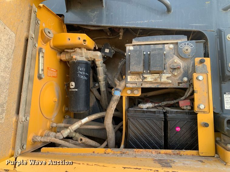 image for item DP8823 2014 John Deere 850K dozer