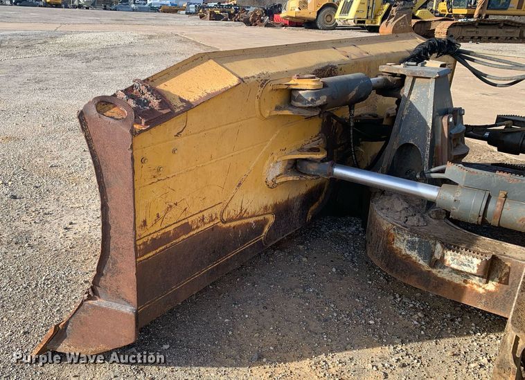 image for item DP8823 2014 John Deere 850K dozer