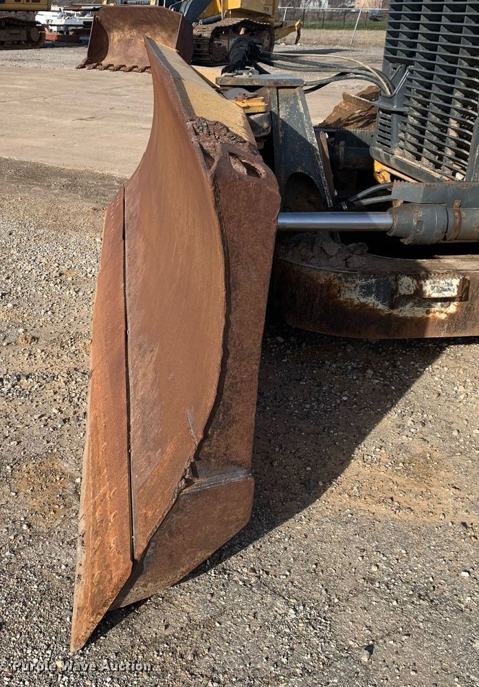 image for item DP8823 2014 John Deere 850K dozer