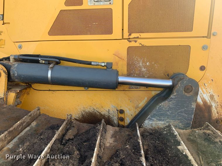 image for item DP8823 2014 John Deere 850K dozer