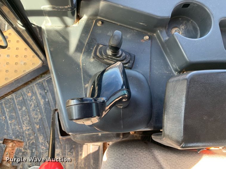 image for item DP8823 2014 John Deere 850K dozer