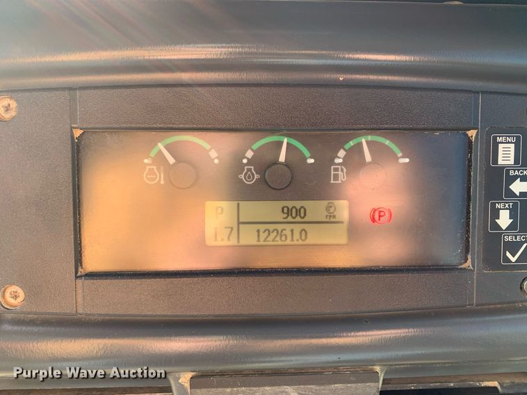 image for item DP8823 2014 John Deere 850K dozer