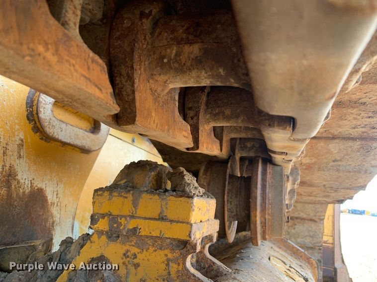 image for item DP8823 2014 John Deere 850K dozer