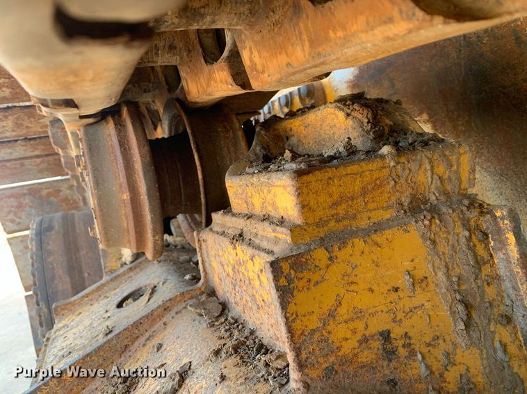 image for item DP8823 2014 John Deere 850K dozer