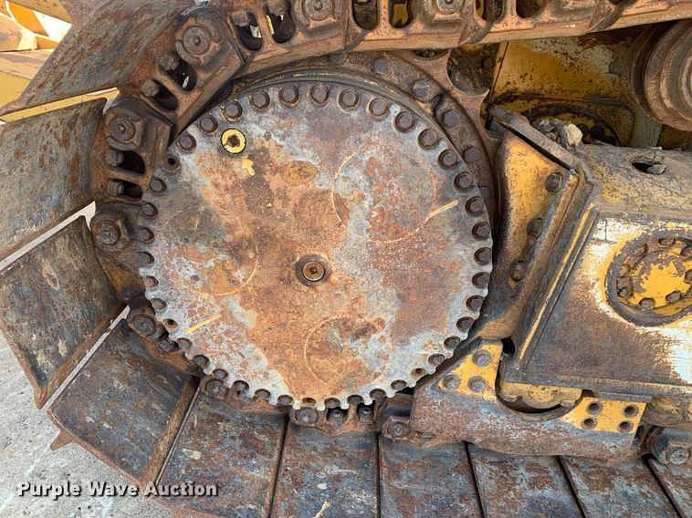 image for item DP8823 2014 John Deere 850K dozer