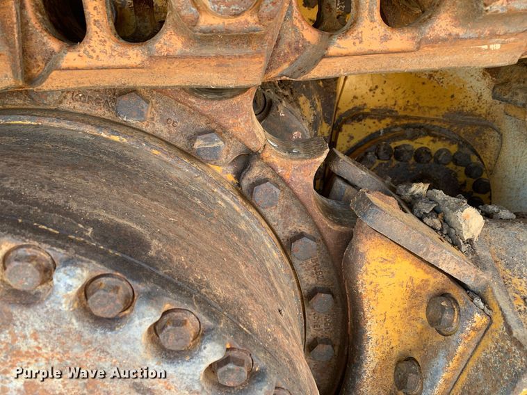 image for item DP8823 2014 John Deere 850K dozer