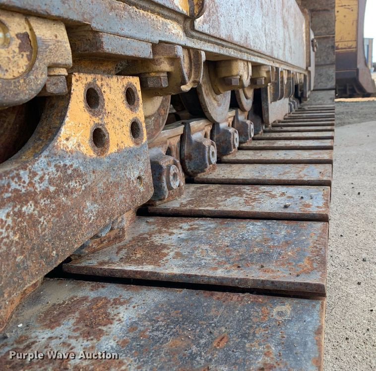 image for item DP8823 2014 John Deere 850K dozer