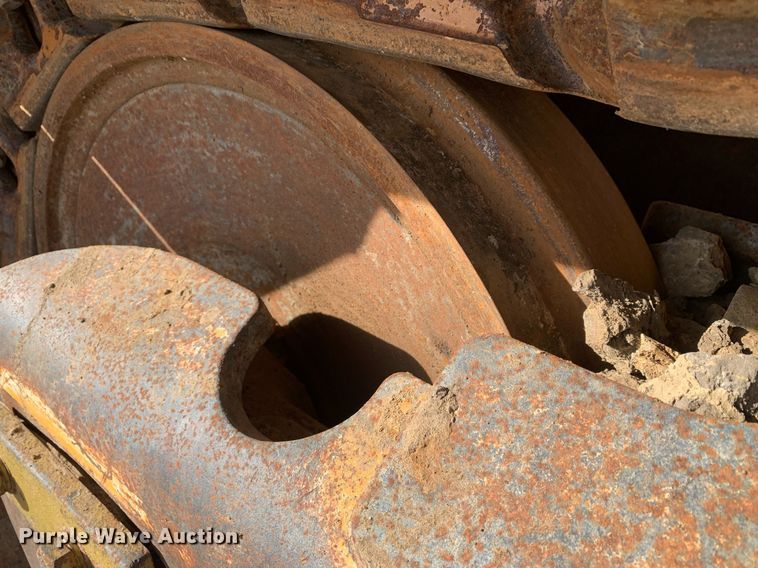 image for item DP8823 2014 John Deere 850K dozer