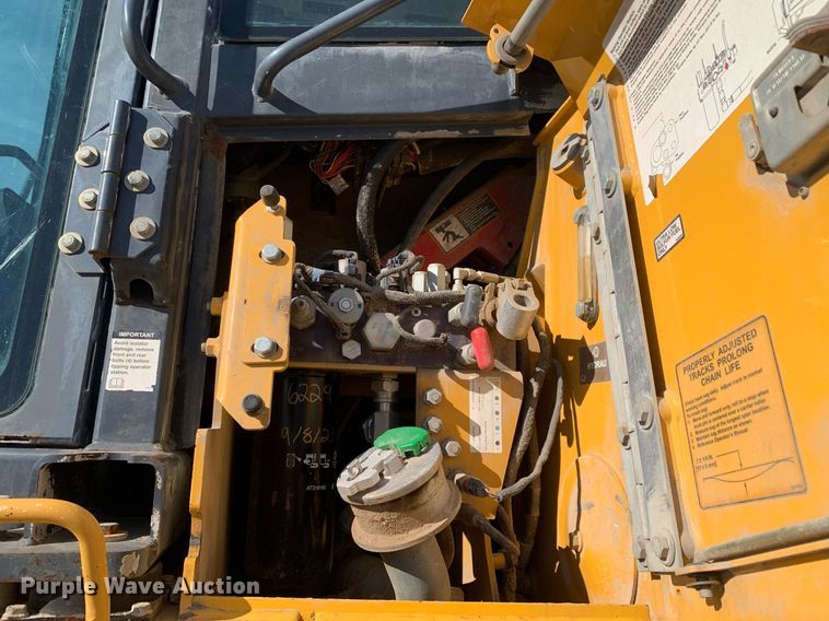 image for item DP8824 2015 John Deere 755K track loader