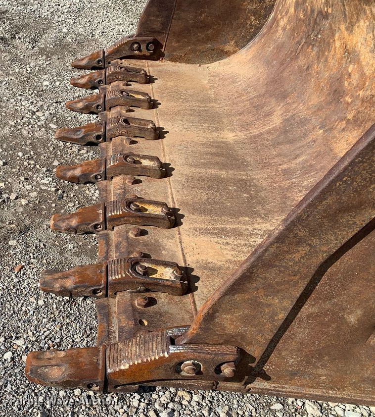 image for item DP8824 2015 John Deere 755K track loader