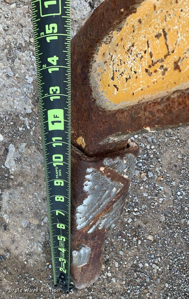 image for item DP8824 2015 John Deere 755K track loader