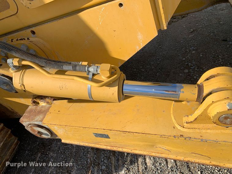 image for item DP8824 2015 John Deere 755K track loader