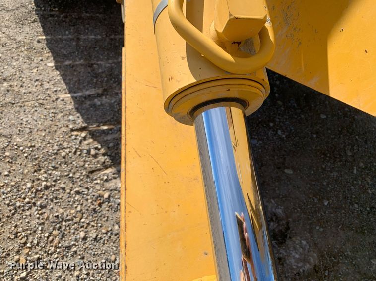 image for item DP8824 2015 John Deere 755K track loader