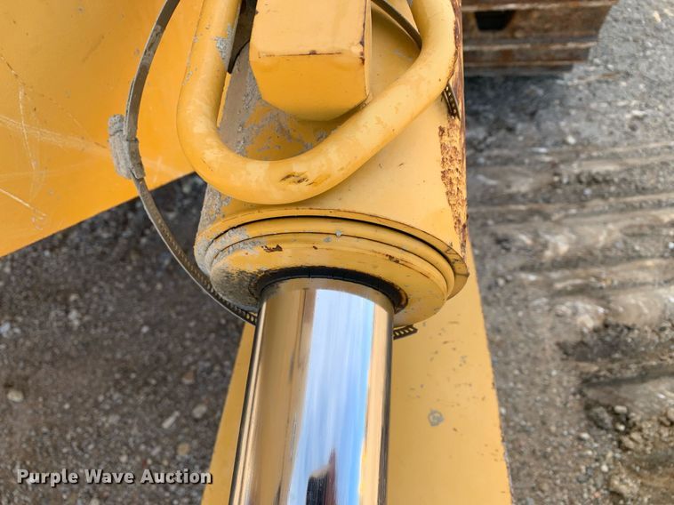 image for item DP8824 2015 John Deere 755K track loader