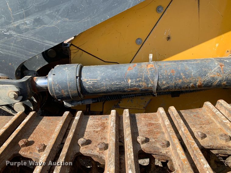 image for item DP8824 2015 John Deere 755K track loader