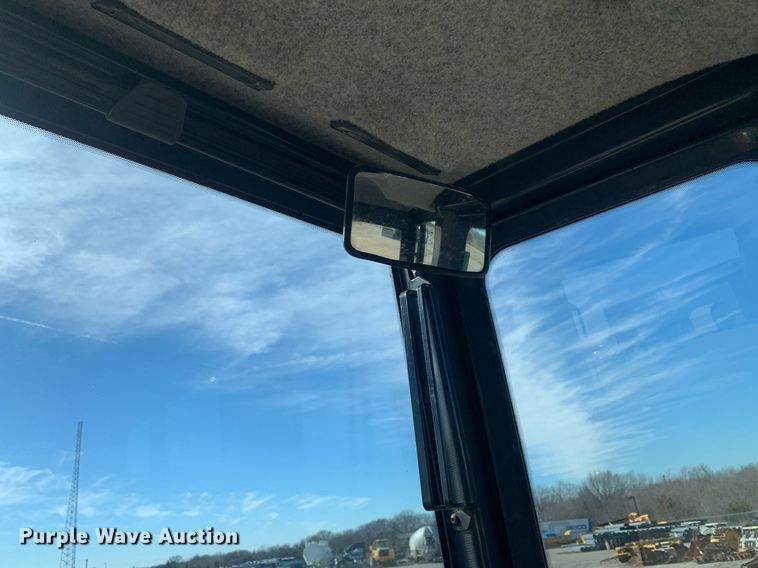 image for item DP8824 2015 John Deere 755K track loader