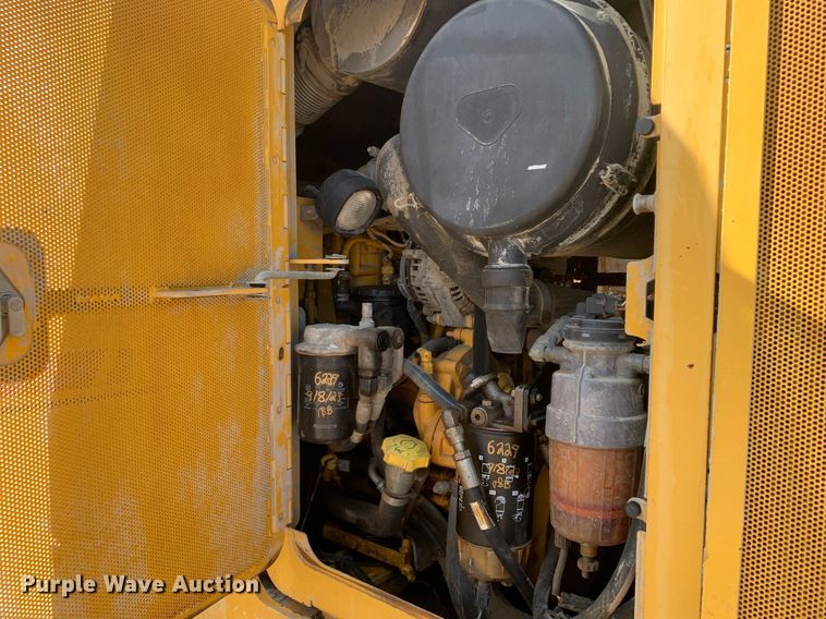 image for item DP8824 2015 John Deere 755K track loader