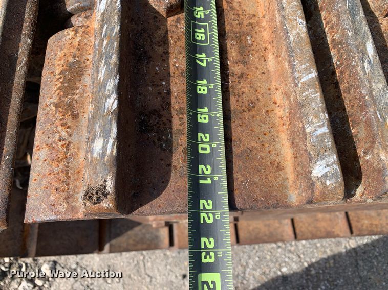 image for item DP8824 2015 John Deere 755K track loader