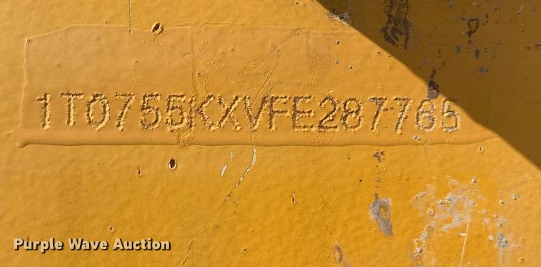 image for item DP8824 2015 John Deere 755K track loader