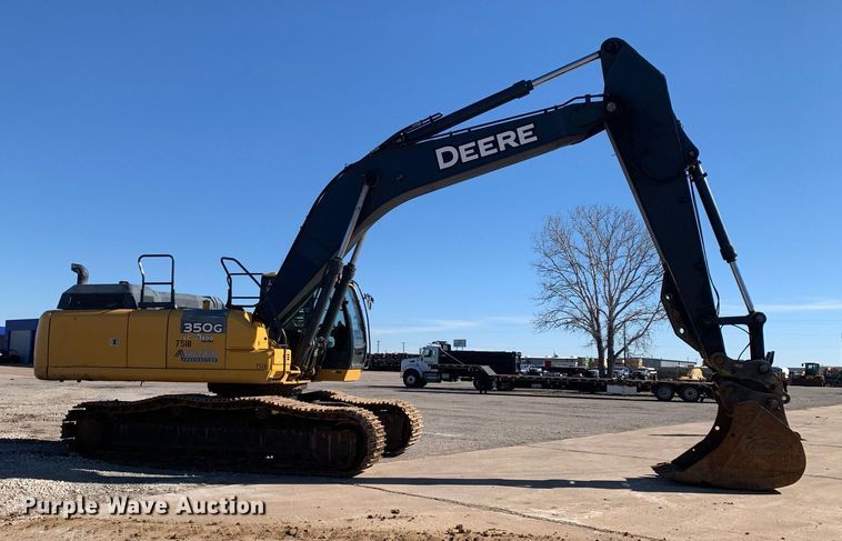 image for item DP8826 2017 John Deere 350G LC excavator