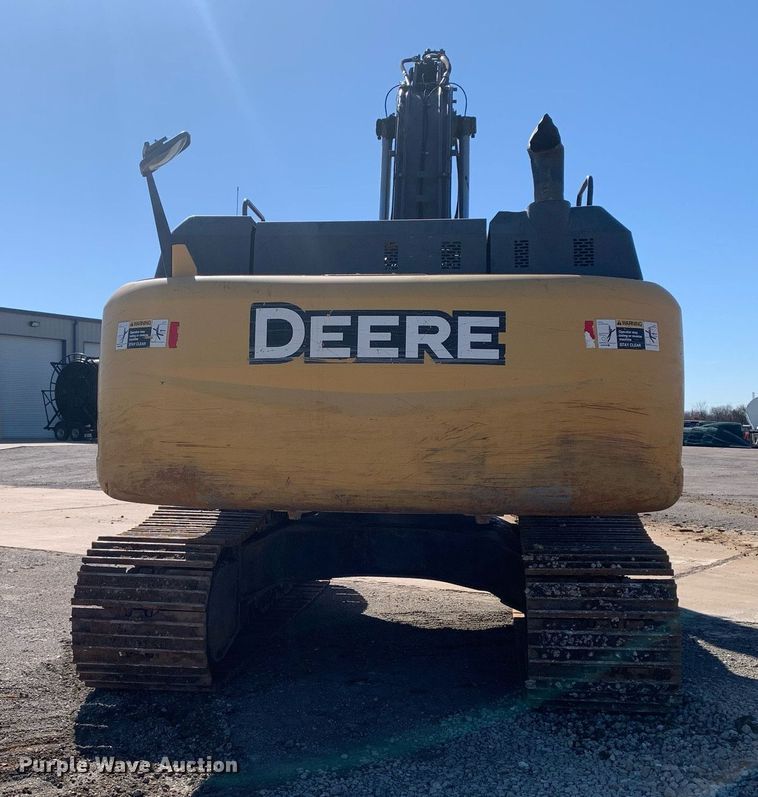 image for item DP8826 2017 John Deere 350G LC excavator