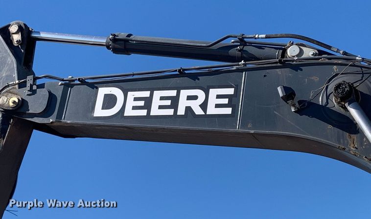 image for item DP8826 2017 John Deere 350G LC excavator