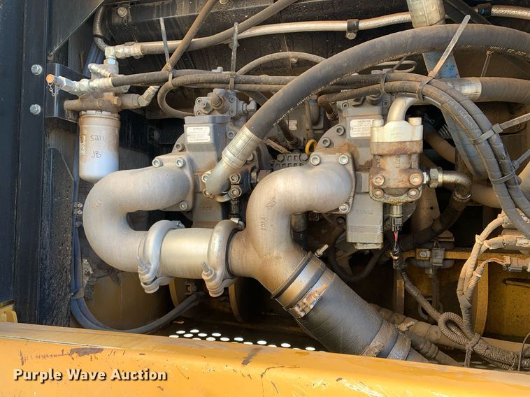 image for item DP8826 2017 John Deere 350G LC excavator