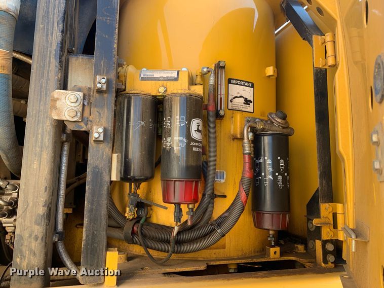 image for item DP8826 2017 John Deere 350G LC excavator