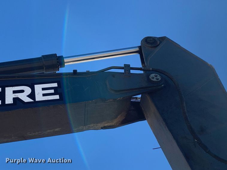 image for item DP8826 2017 John Deere 350G LC excavator