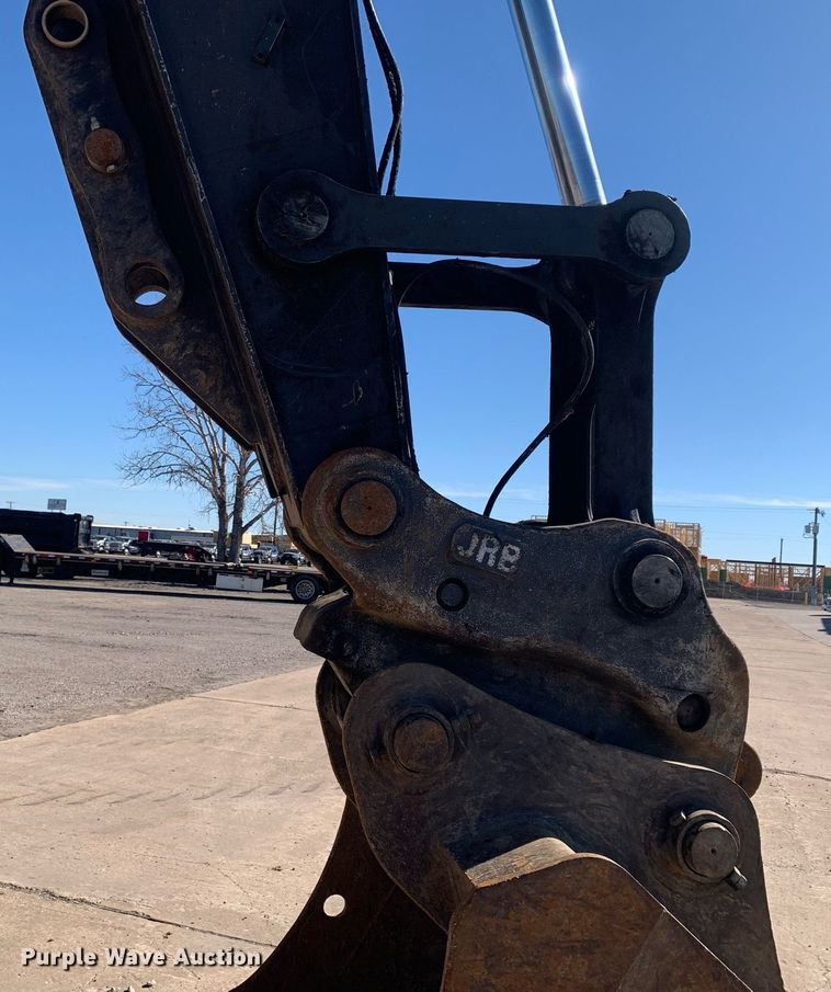 image for item DP8826 2017 John Deere 350G LC excavator