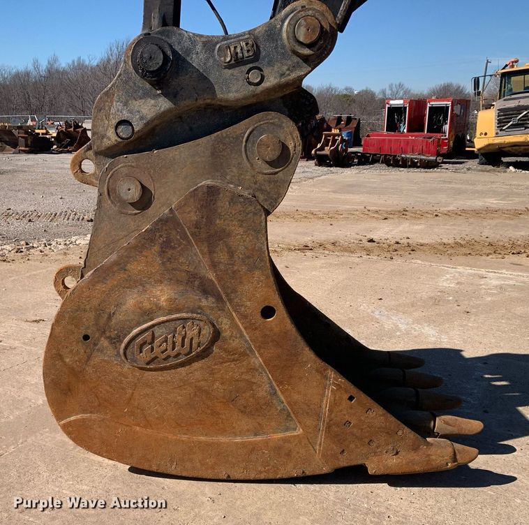 image for item DP8826 2017 John Deere 350G LC excavator