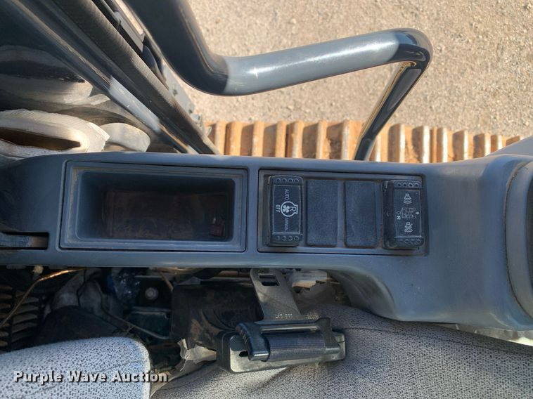 image for item DP8826 2017 John Deere 350G LC excavator