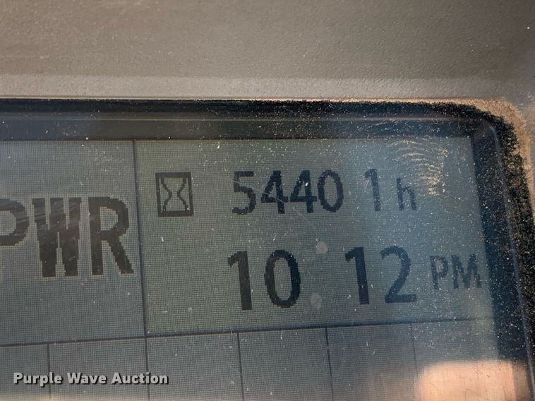 image for item DP8826 2017 John Deere 350G LC excavator