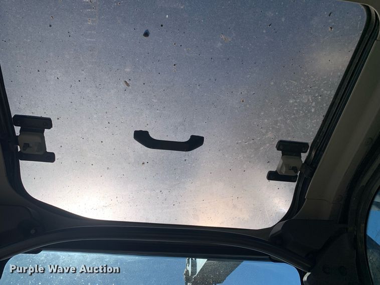 image for item DP8826 2017 John Deere 350G LC excavator