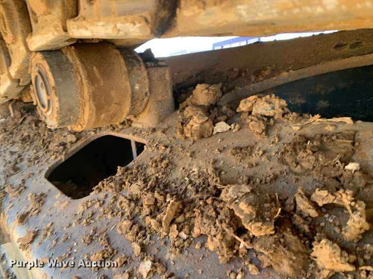 image for item DP8826 2017 John Deere 350G LC excavator