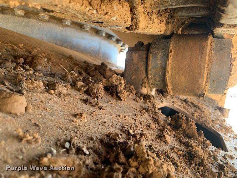 image for item DP8826 2017 John Deere 350G LC excavator