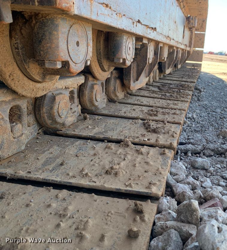 image for item DP8826 2017 John Deere 350G LC excavator