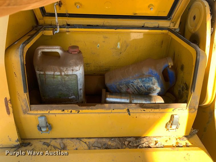 image for item DP8826 2017 John Deere 350G LC excavator