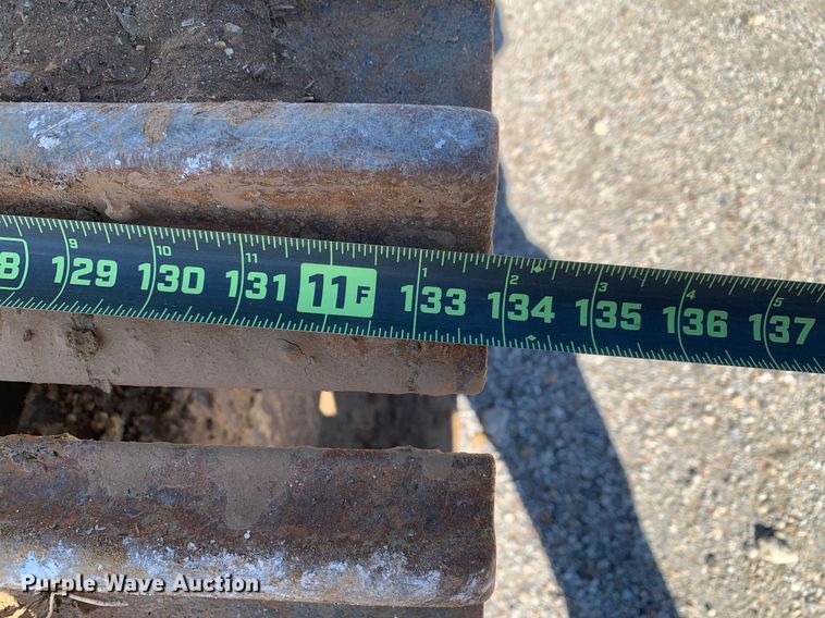 image for item DP8826 2017 John Deere 350G LC excavator