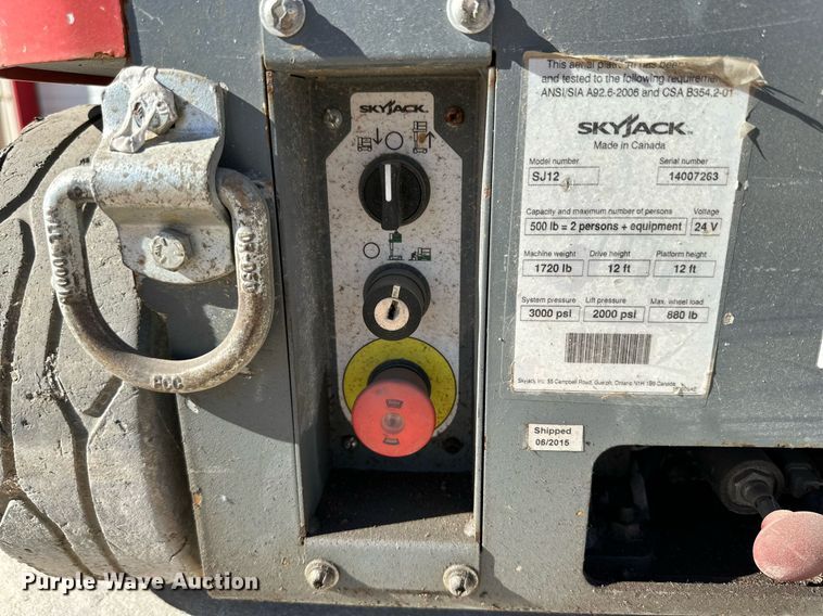 image for item DQ1581 Skyjack SJ12 vertical lift