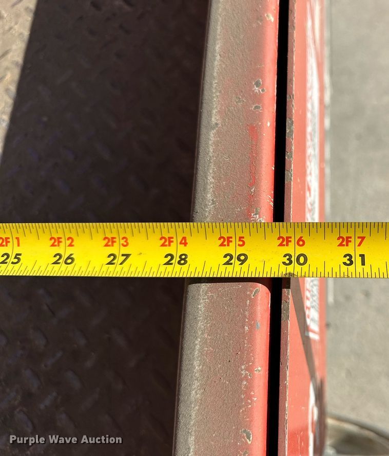 image for item DQ1581 Skyjack SJ12 vertical lift