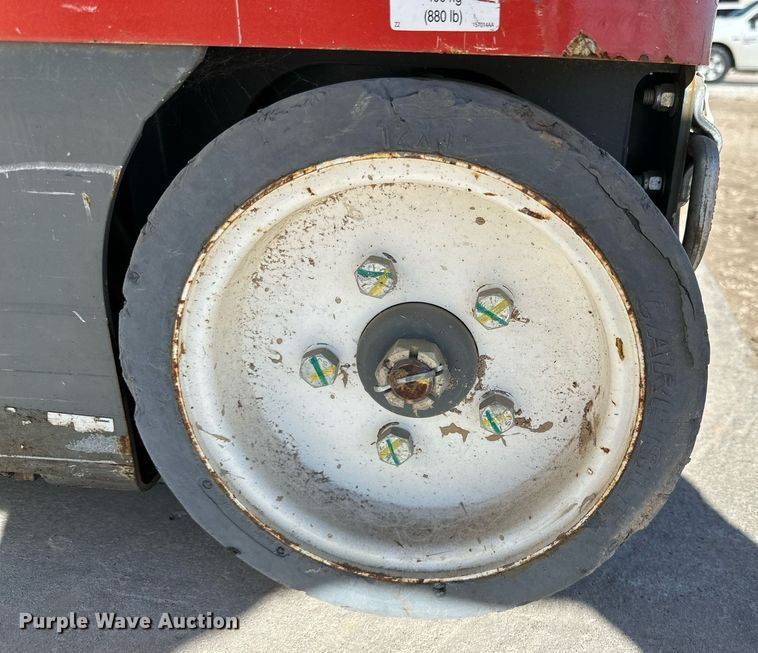 image for item DQ1581 Skyjack SJ12 vertical lift