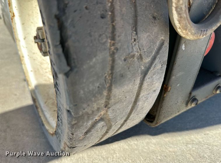 image for item DQ1581 Skyjack SJ12 vertical lift