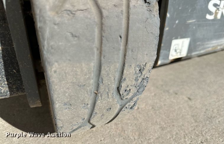 image for item DQ1581 Skyjack SJ12 vertical lift